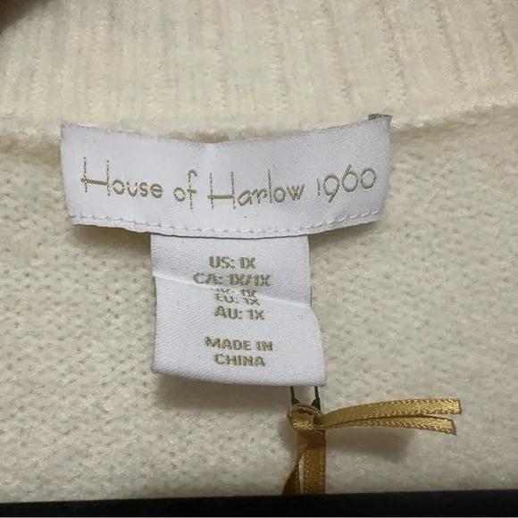 NWT House of Harlow 1960 Cream, Burgundy and Pink Sweater Size 1X - Picture 3 of 5